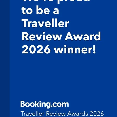 F7 3, Private Bedroom Two Single Beds Shared Bathroom In Shared Flat * Msida